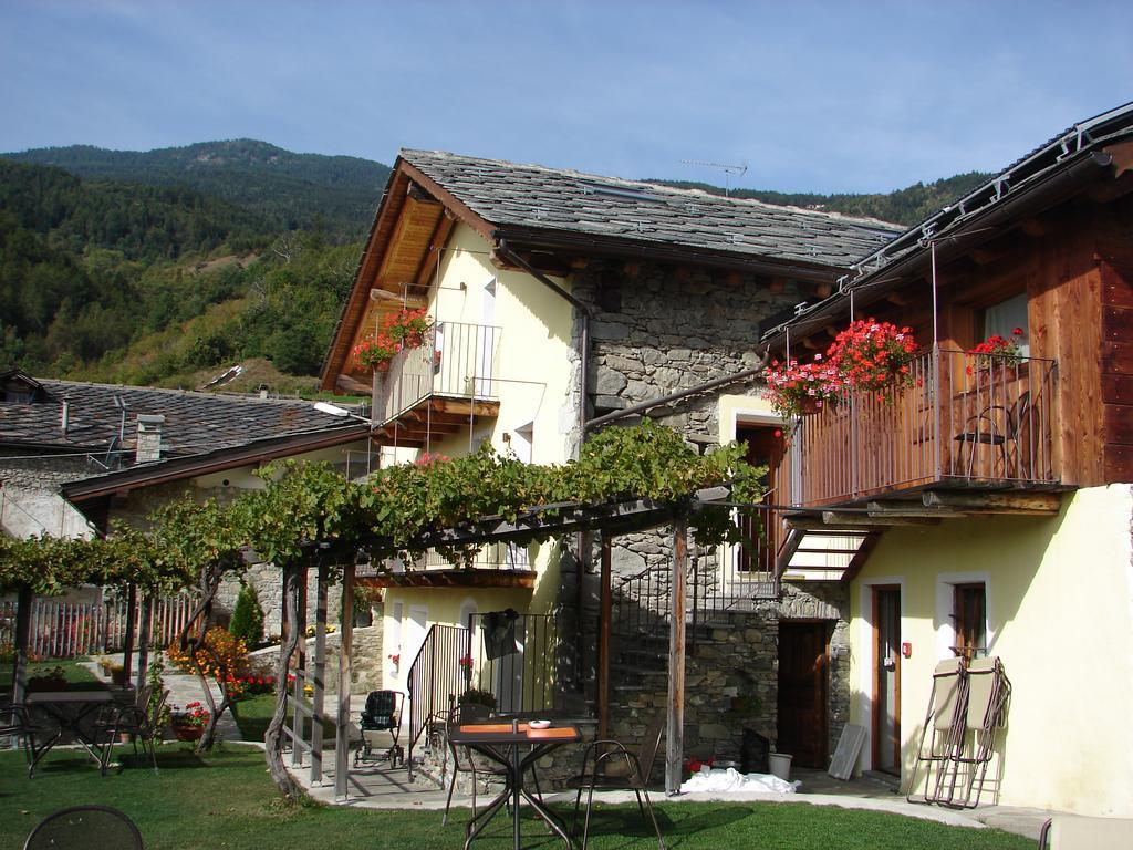 Affittacamere Grand Saint Bernard Bed & Breakfast Gignod