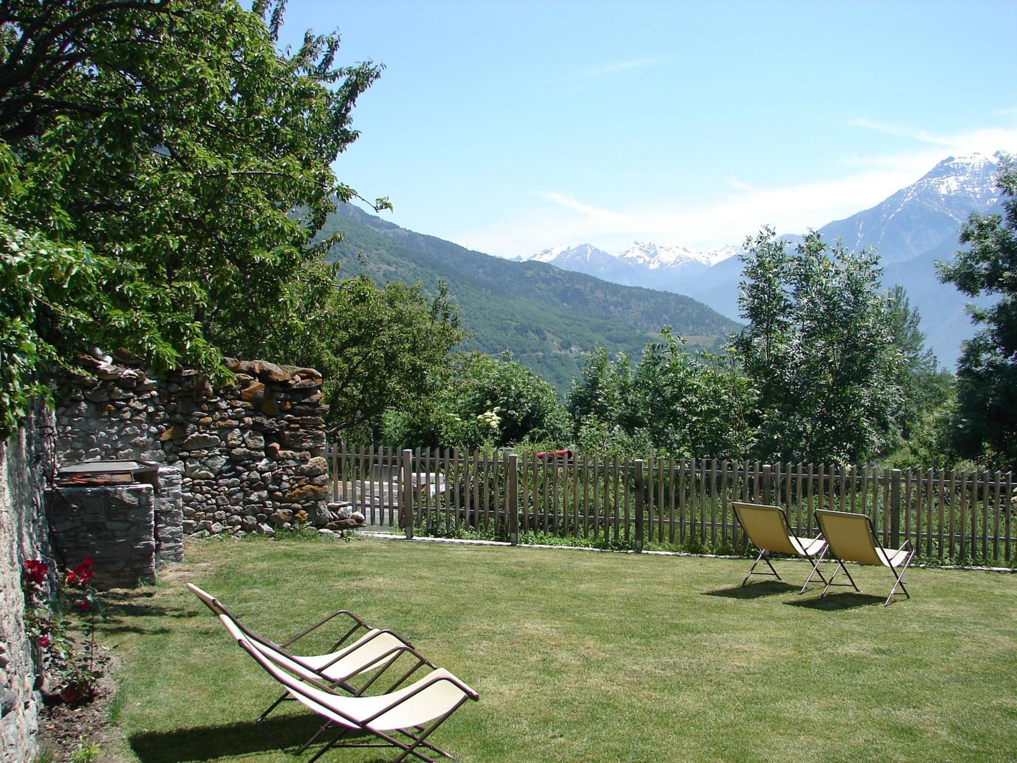 Bed & Breakfast Affittacamere Grand Saint Bernard *